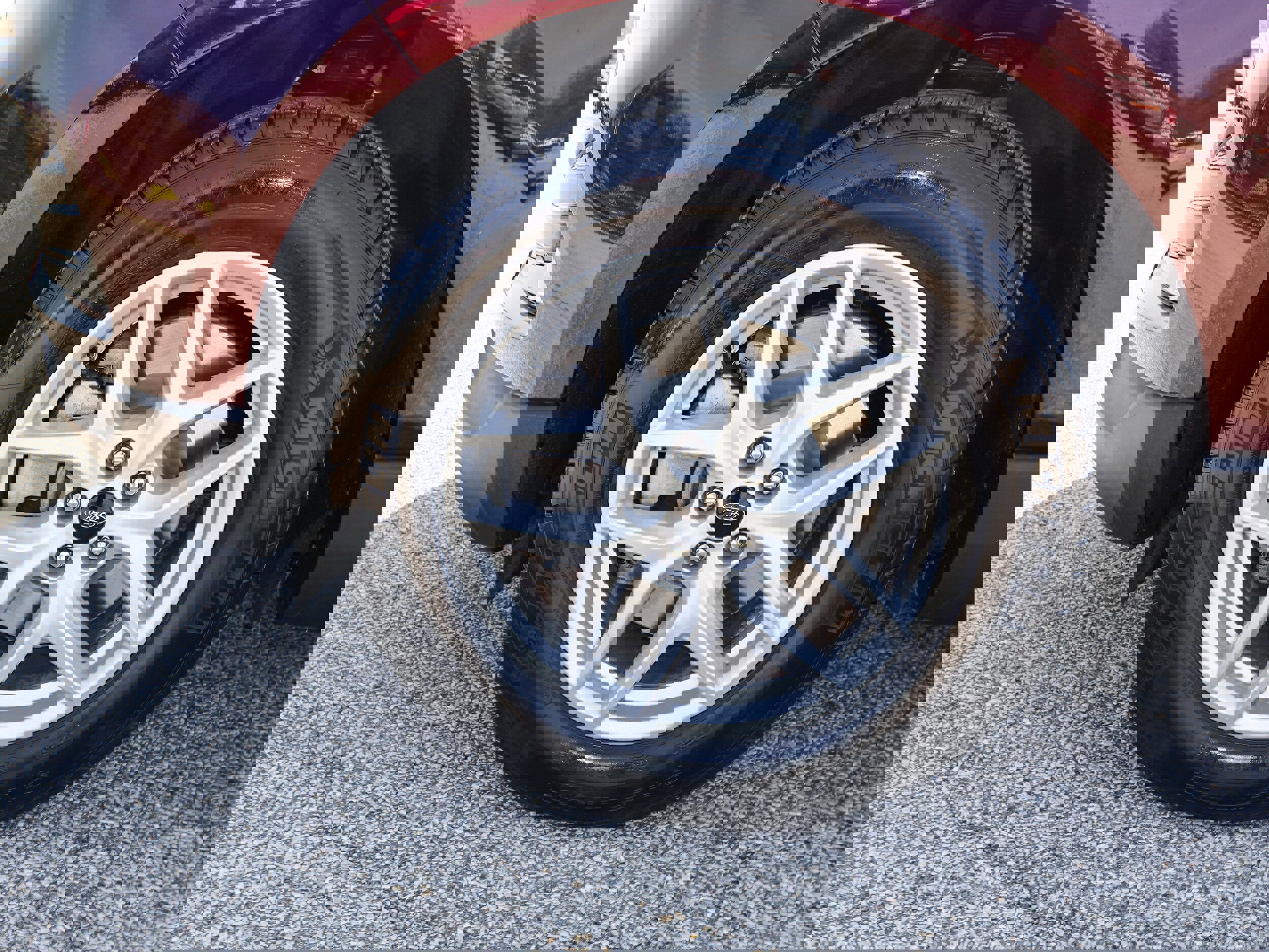 Used 2024 Ford Edge SEL w/ Convenience Package image 32