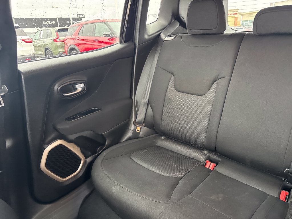 Used 2017 Jeep Renegade Sport w/ Power & Air Group AWD/4WD image 13