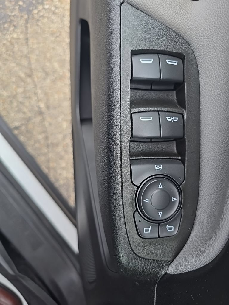 Certified 2024 Chevrolet Equinox LS w/ LPO, Floor Liner Package AWD/4WD image 11