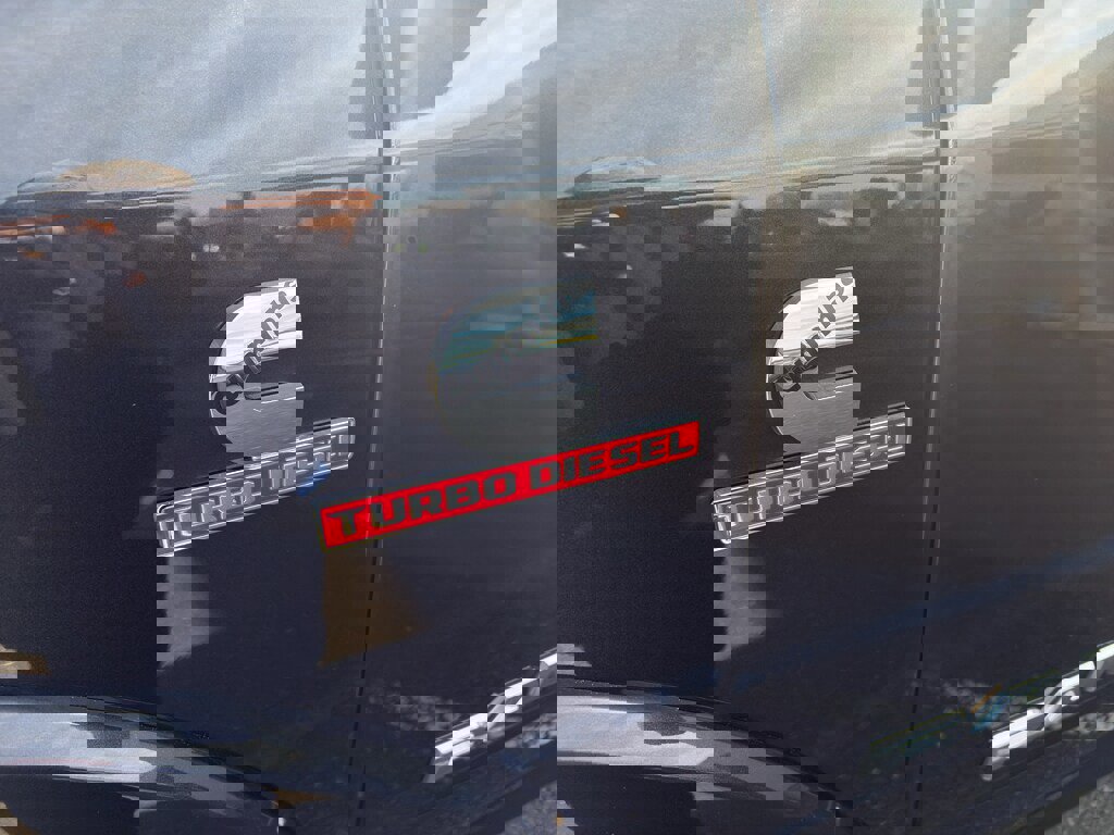 Used 2021 RAM 3500 Limited image 4