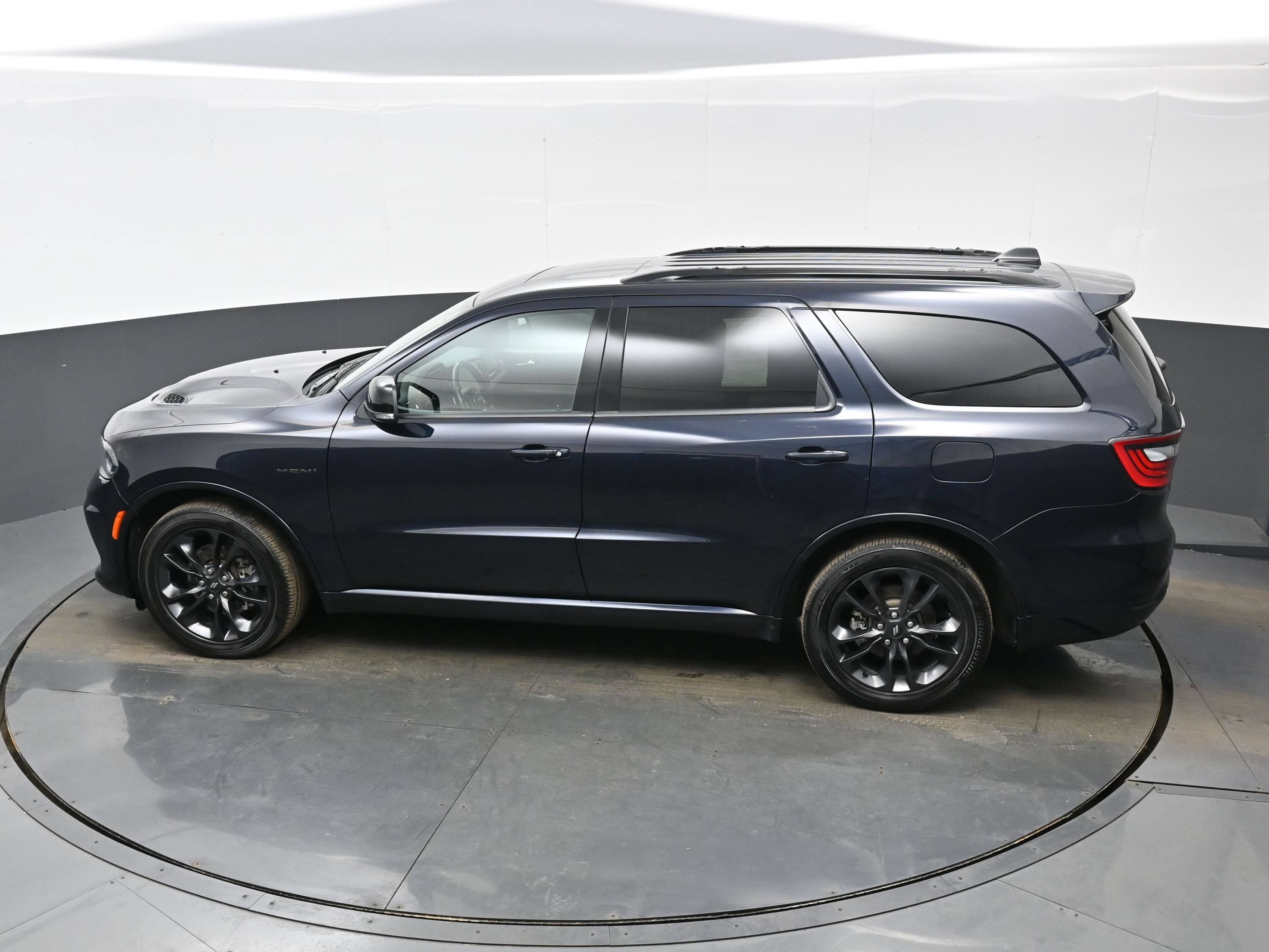 Used 2024 Dodge Durango R/T AWD/4WD image 37