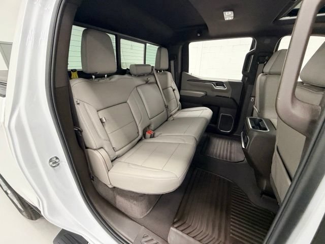 Certified 2024 Chevrolet Silverado 1500 LTZ w/ LTZ Premium Package AWD/4WD image 24