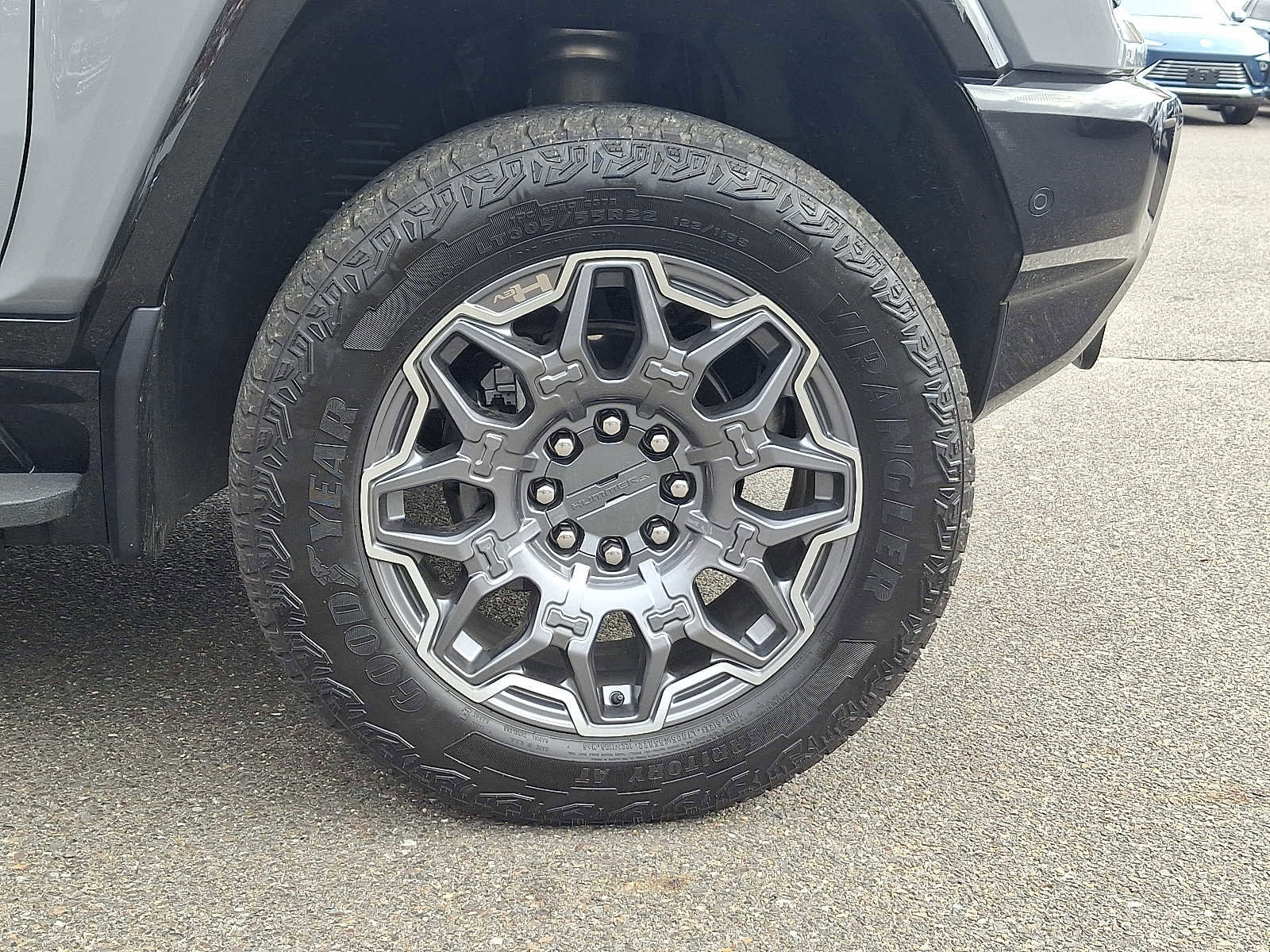 Used 2025 GMC Hummer EV 3X image 9