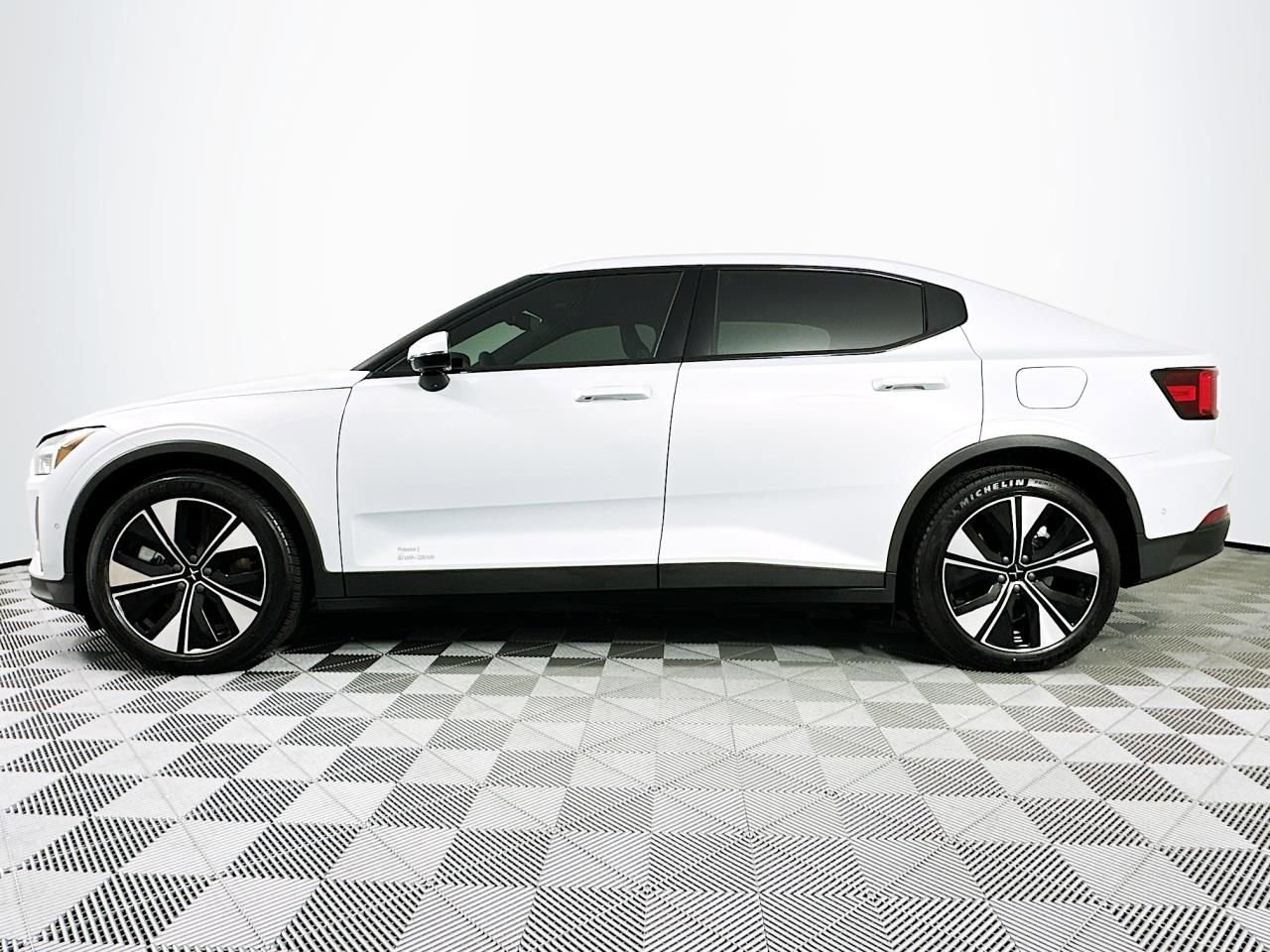 Used 2024 Polestar Polestar 2 image 7
