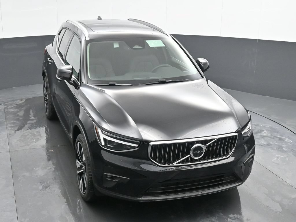 Used 2025 Volvo XC40 B5 Ultra w/ Climate Package AWD/4WD image 39