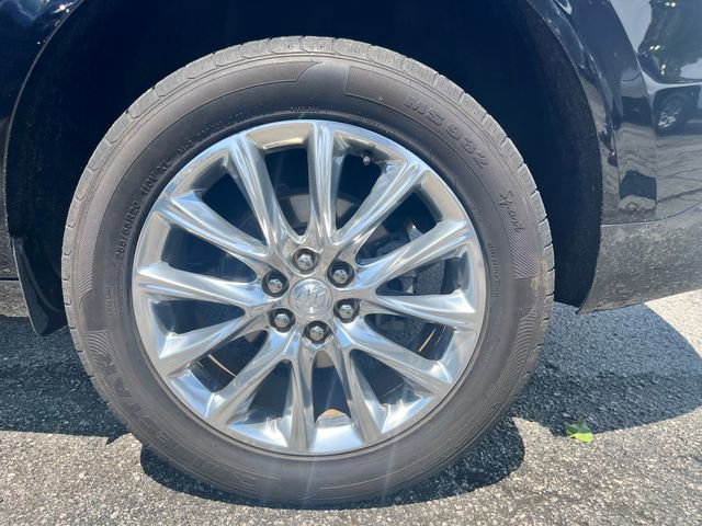 Used 2020 Buick Enclave Premium w/ Surround and Sites Package FWD image 9