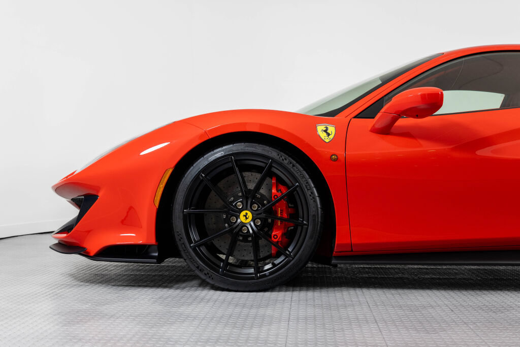 Certified 2019 Ferrari 488 Pista Coupe RWD image 9