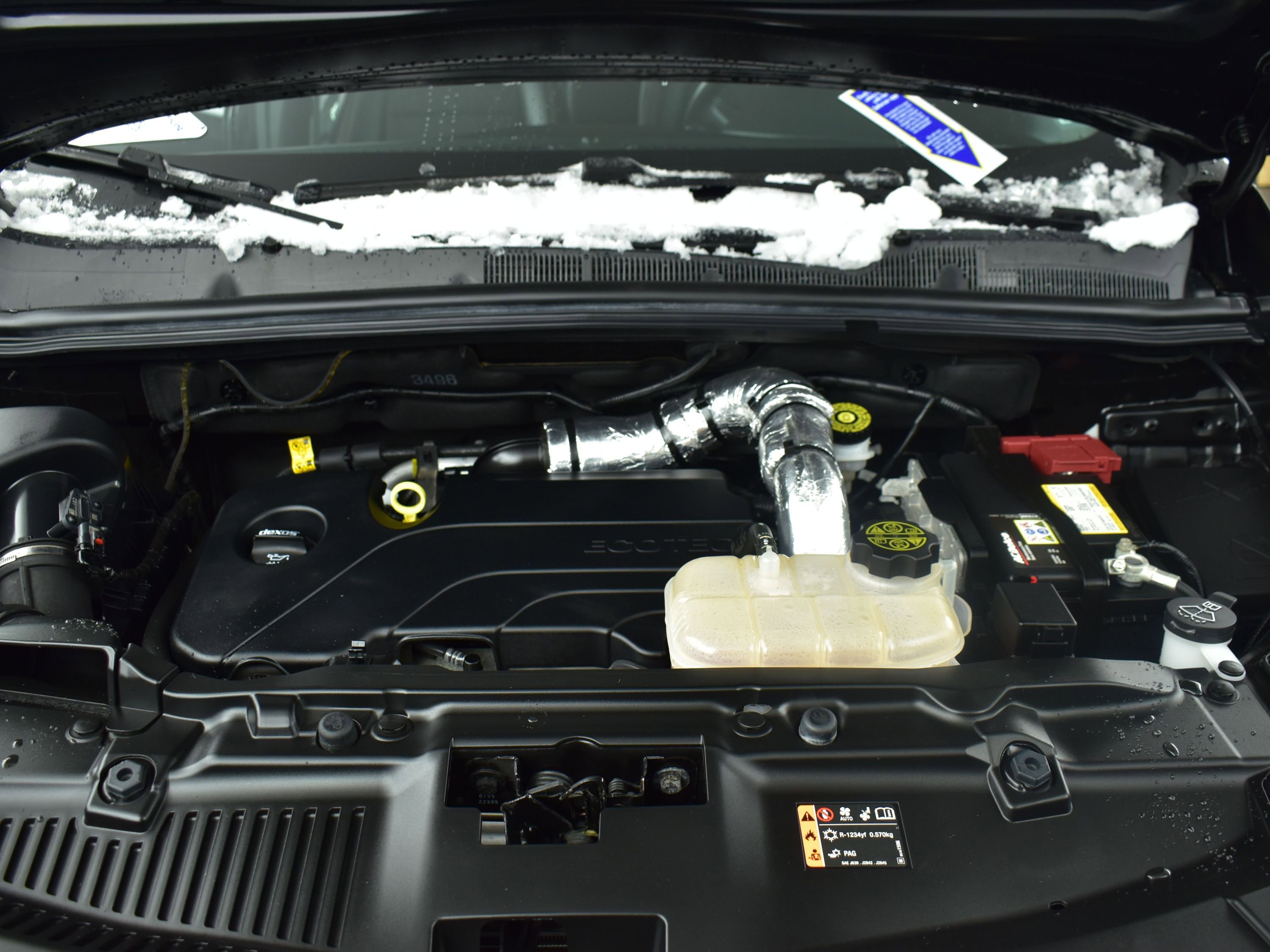 Used 2022 Chevrolet Trax LT w/ LT Convenience Package image 9