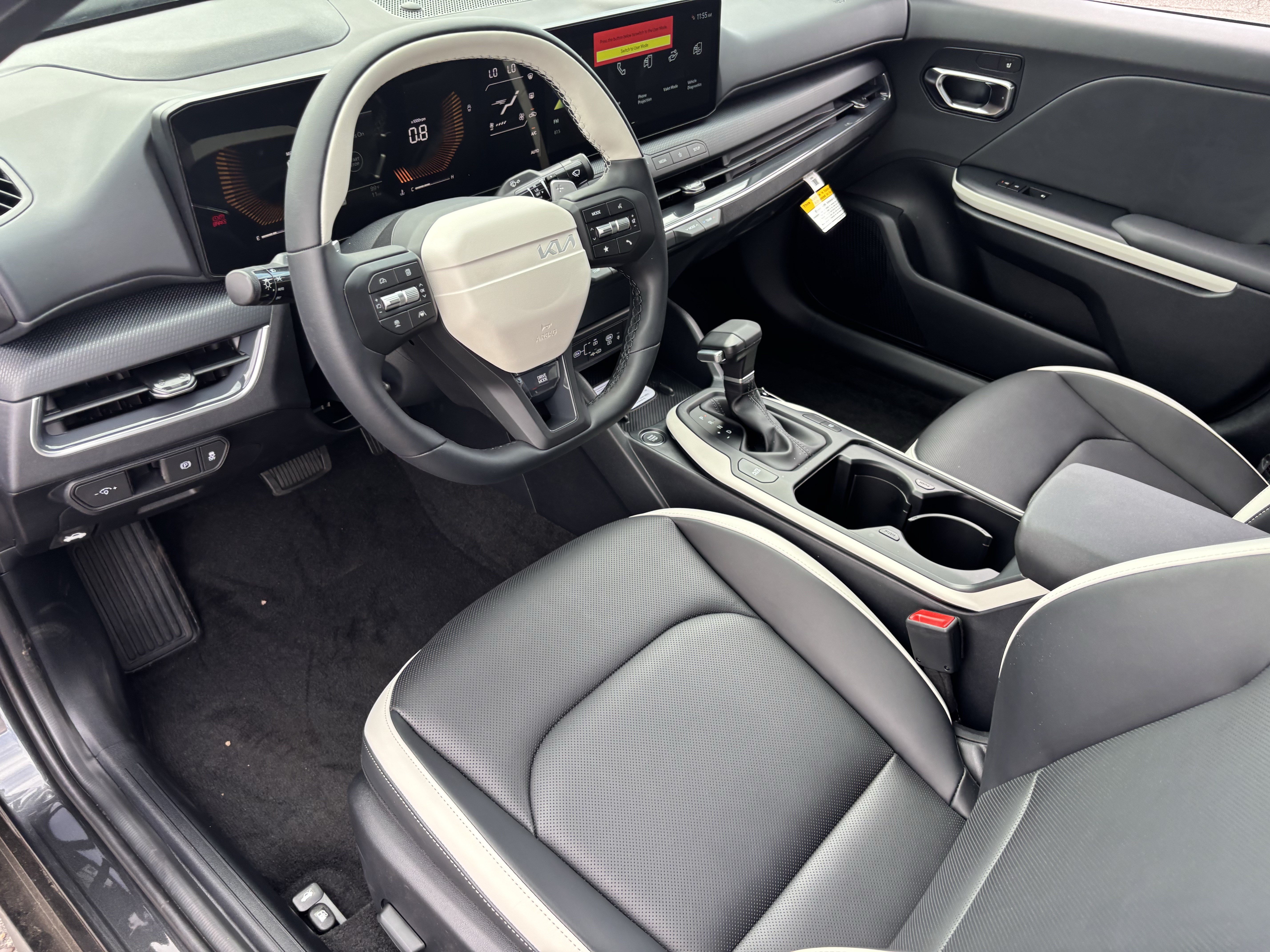 New 2026 Kia K4 GT-Line w/ GT-Line Sunroof Package FWD image 17