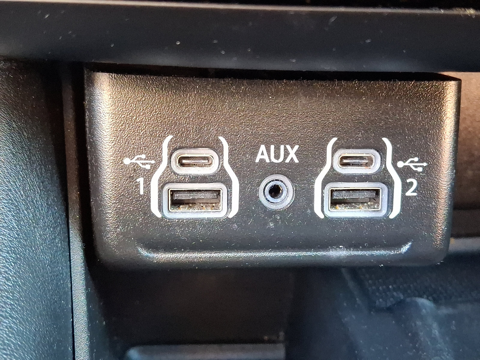 Used 2023 Dodge Durango GT AWD/4WD image 25
