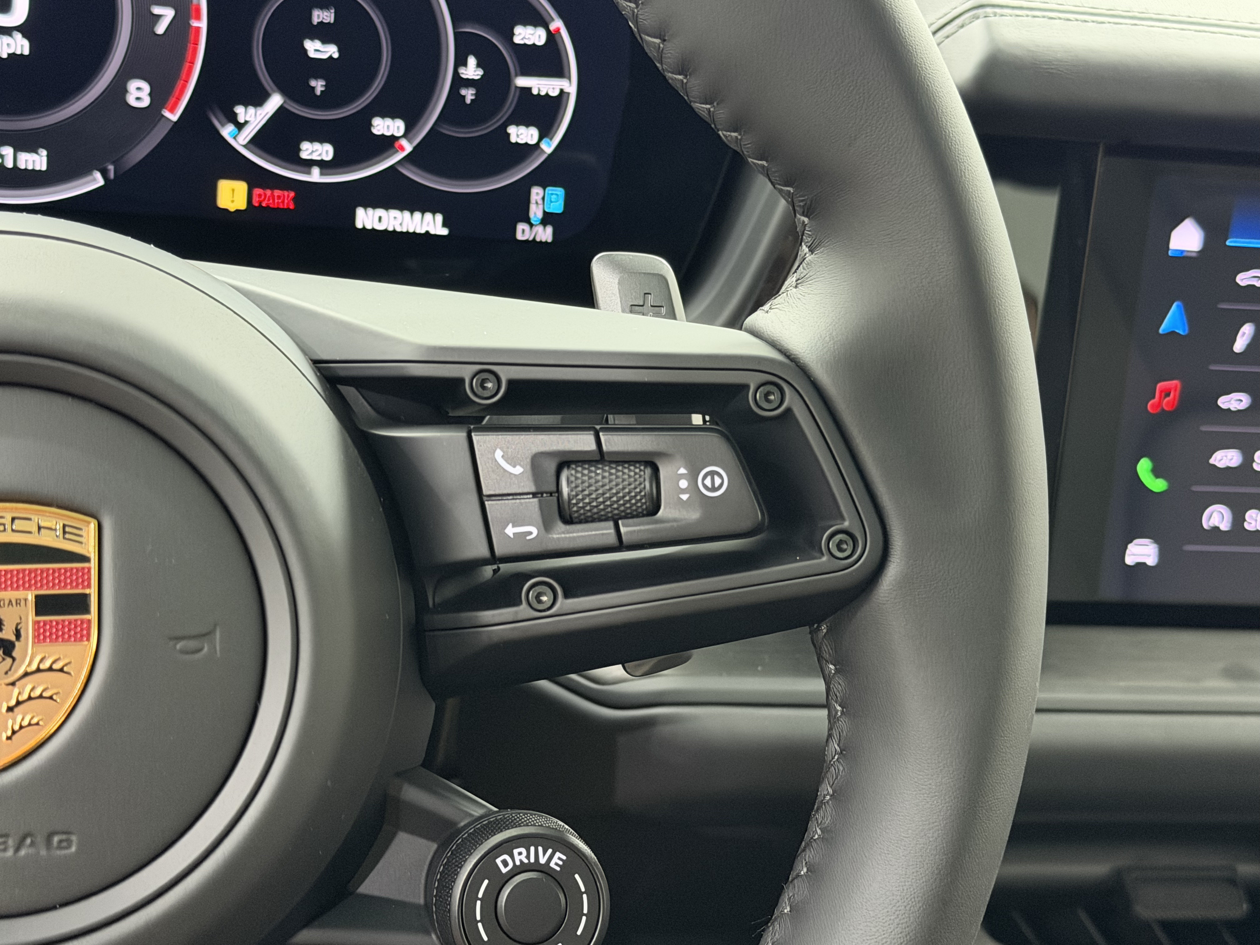 New 2026 Porsche Cayenne GTS AWD/4WD image 48