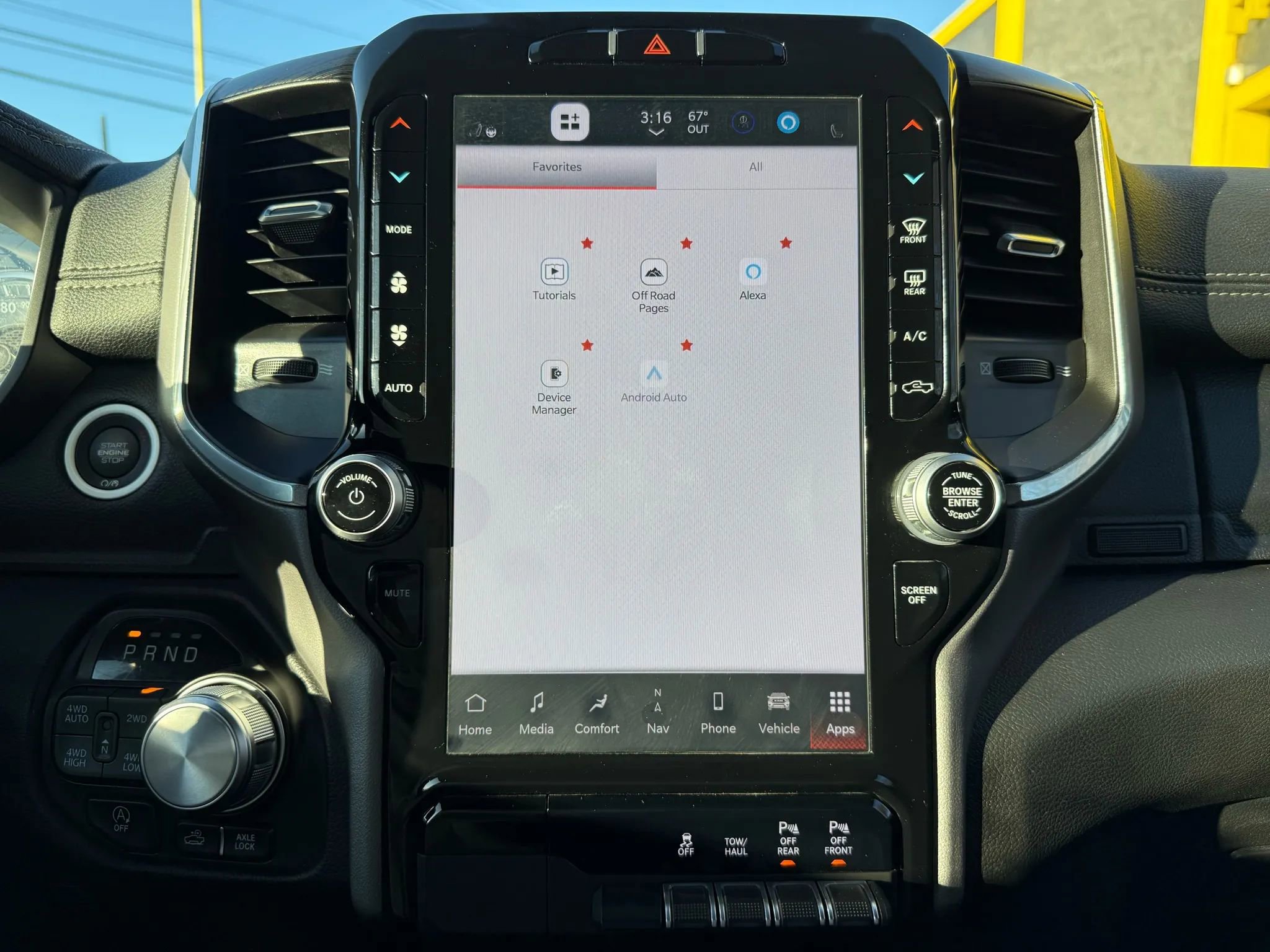 Used 2023 RAM 1500 Laramie image 16