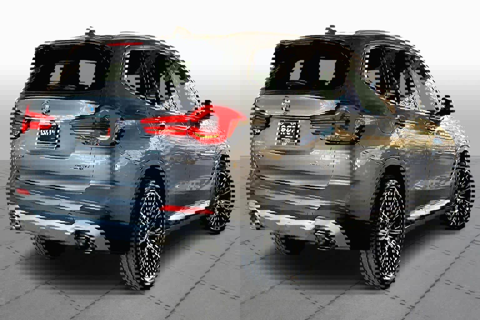 Certified 2024 BMW X3 sDrive30i w/ Convenience Package image 12