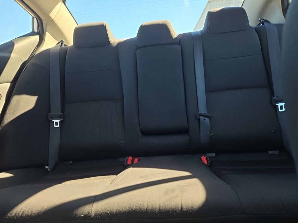 Used 2025 Nissan Altima 2.5 SV FWD image 19