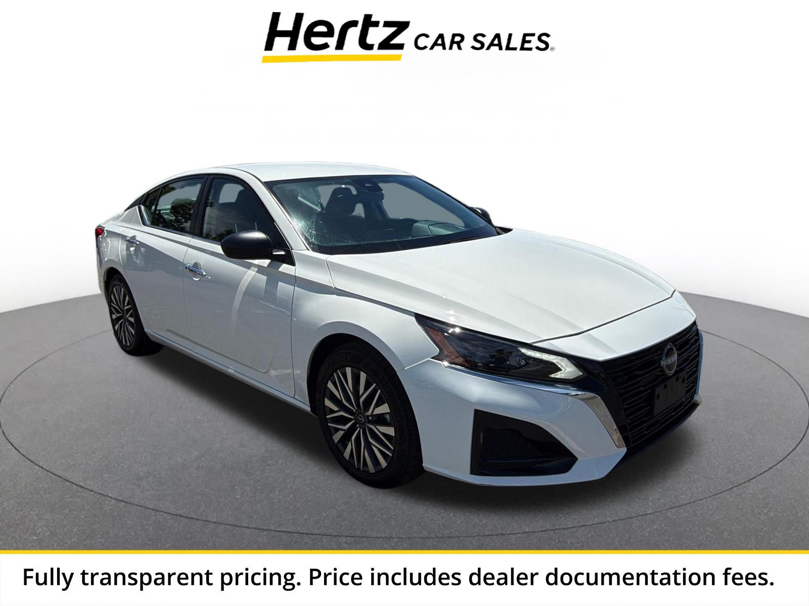 Used 2025 Nissan Altima 2.5 SV FWD image 1