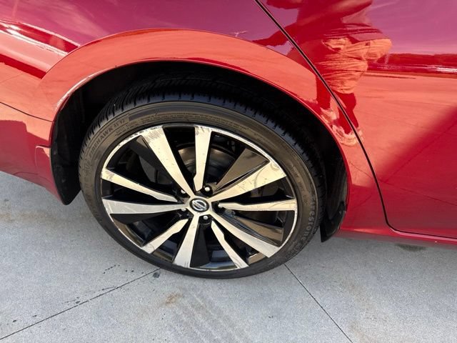 Used 2019 Nissan Altima 2.5 SR AWD/4WD image 10
