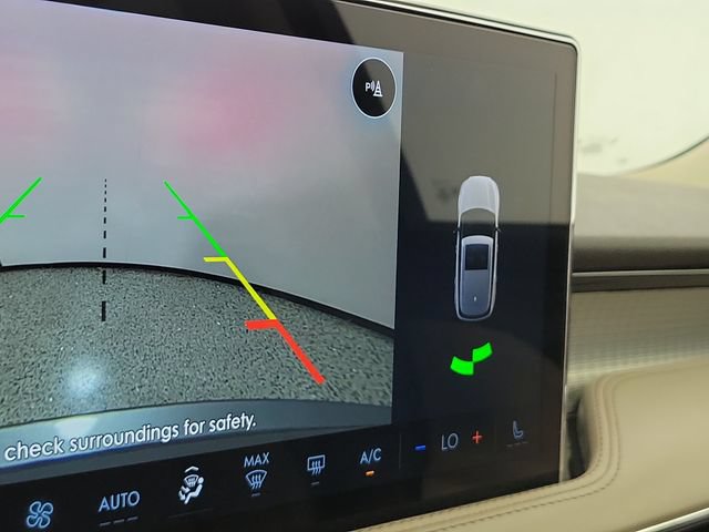 Used 2023 Lincoln Corsair FWD image 30