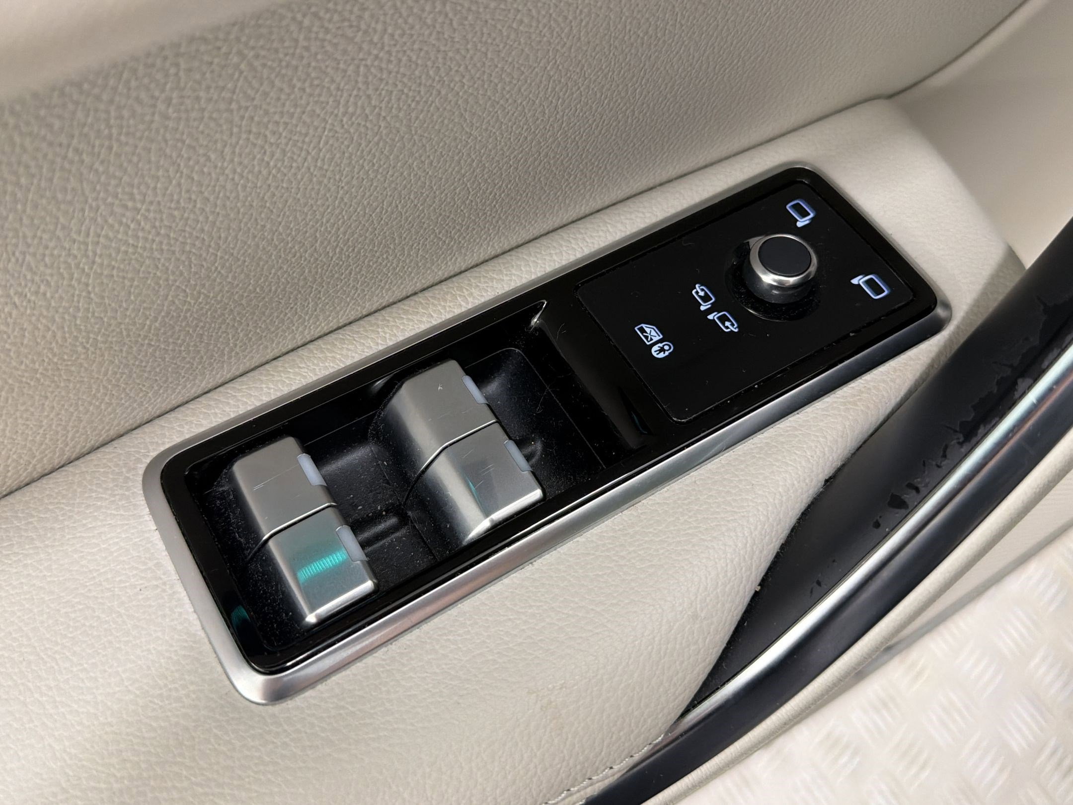 Used 2021 Jaguar F-PACE S AWD/4WD image 20