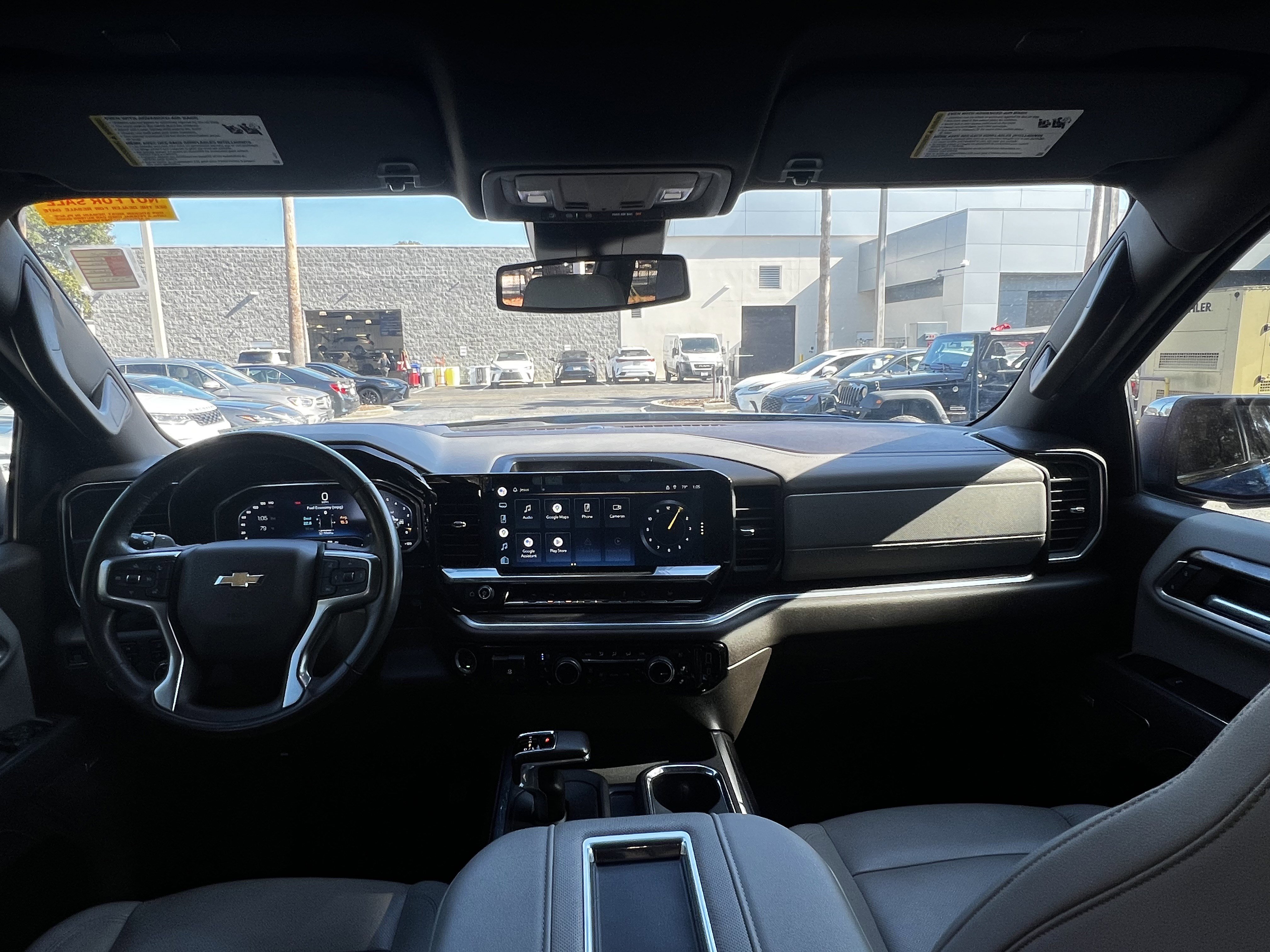 Used 2022 Chevrolet Silverado 1500 LTZ image 36