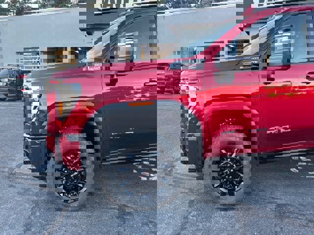 New 2026 GMC Sierra 2500 AT4 w/ AT4 Premium Plus Package image 7