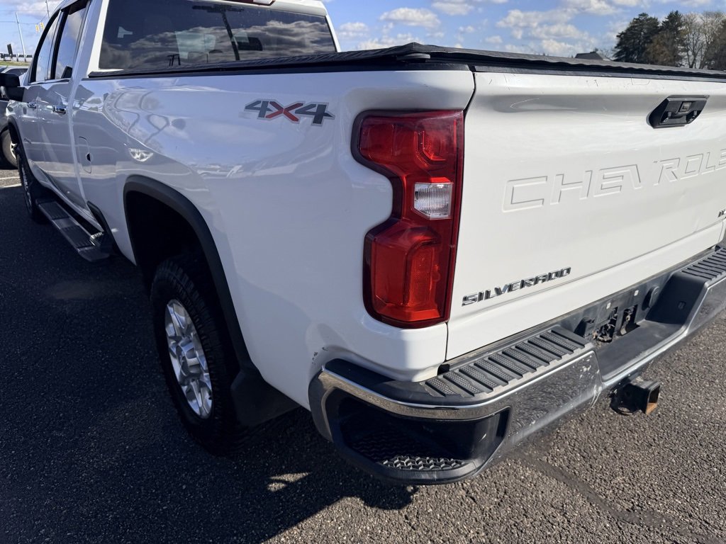 Used 2020 Chevrolet Silverado 2500 LTZ w/ Snow Plow Prep/Camper Package image 9