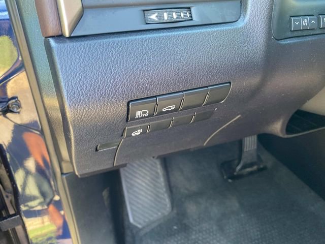 Used 2019 Lexus RX 350 AWD w/ Navigation Package image 16