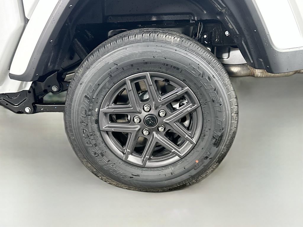 New 2026 Jeep Gladiator Sport image 17