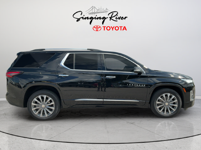 Used 2023 Chevrolet Traverse Premier FWD image 8