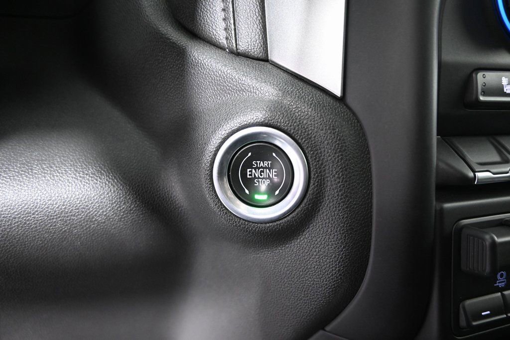 Used 2020 Chevrolet Silverado 1500 RST w/ All-Star Edition image 32