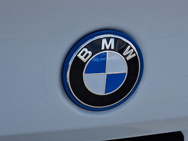 Certified 2025 BMW i5 xDrive40 w/ M Sport Package image 36