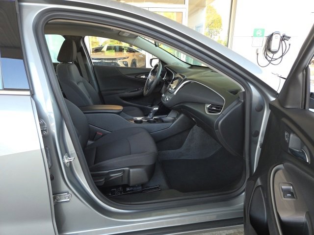 Used 2024 Chevrolet Malibu LT image 42