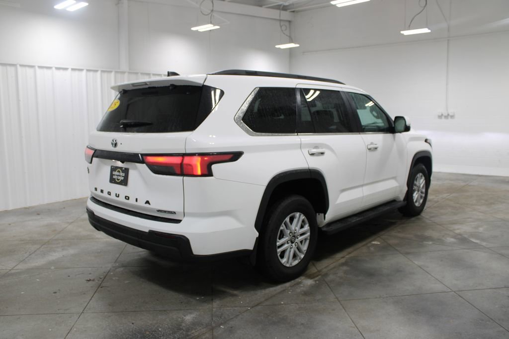 Used 2025 Toyota Sequoia SR5 AWD/4WD image 9