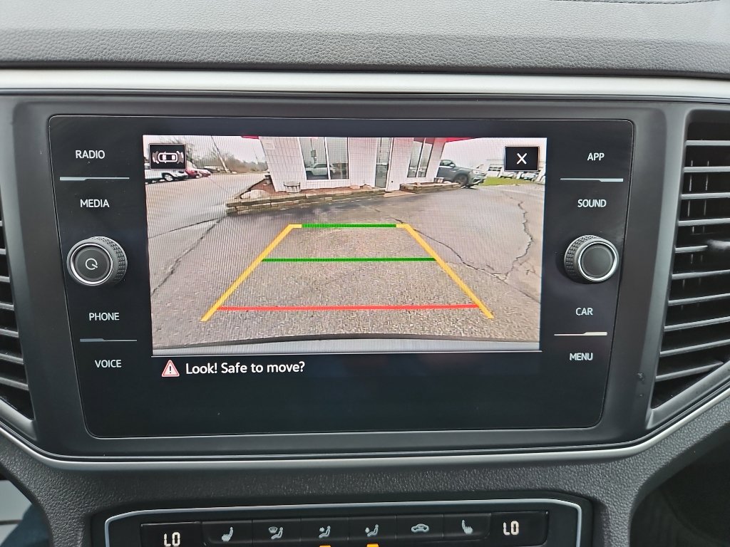 Used 2021 Volkswagen Atlas SE image 23