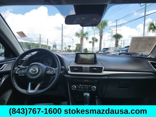 Used 2017 MAZDA MAZDA3 Touring FWD image 5