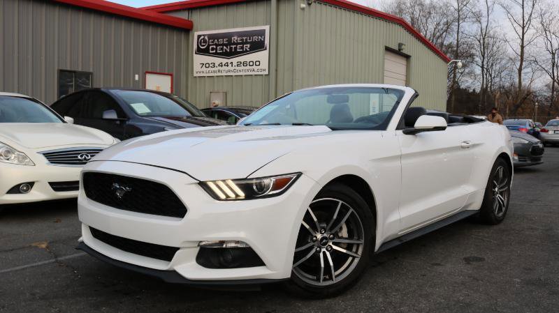 Used 2016 Ford Mustang Premium RWD image 2