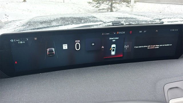 Used 2025 Ford Expedition Active image 15