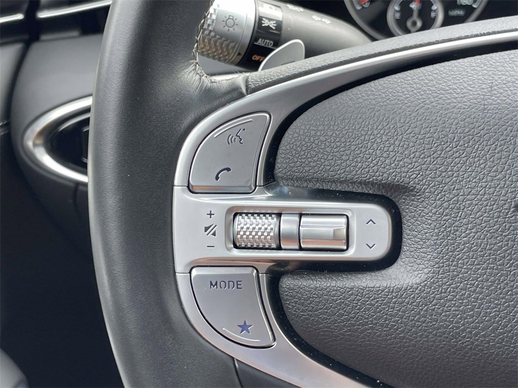 Certified 2025 Genesis GV70 2.5T image 20