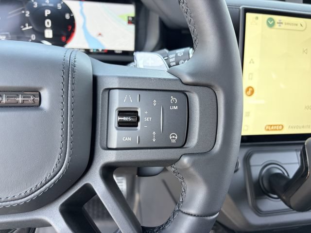 New 2026 Land Rover Defender 110 OCTA AWD/4WD image 9