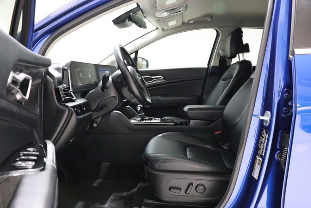 Used 2023 Kia Sportage EX FWD image 17