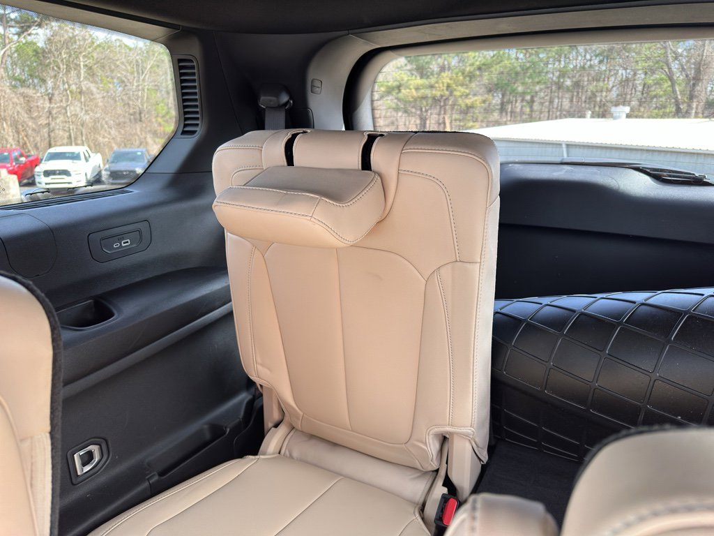 Used 2024 Jeep Grand Cherokee L Limited w/ Trailer Tow Package image 23