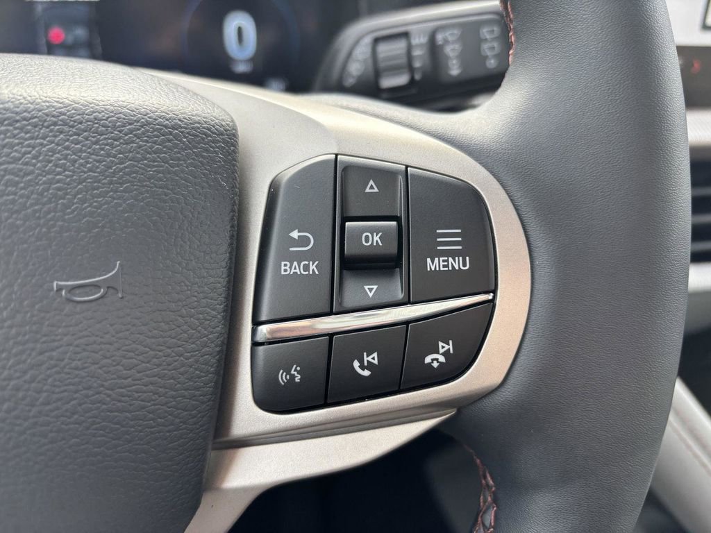 New 2026 Ford Explorer Active w/ Active Comfort Package image 29