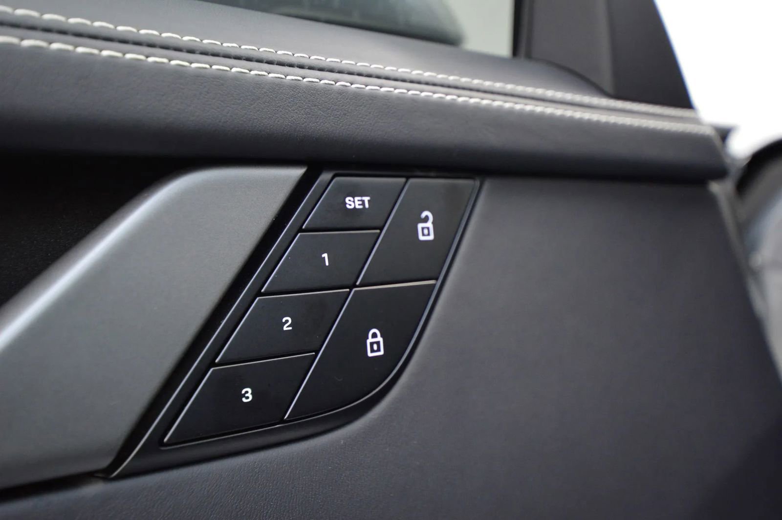 Used 2024 Porsche 911 Carrera 4S image 24