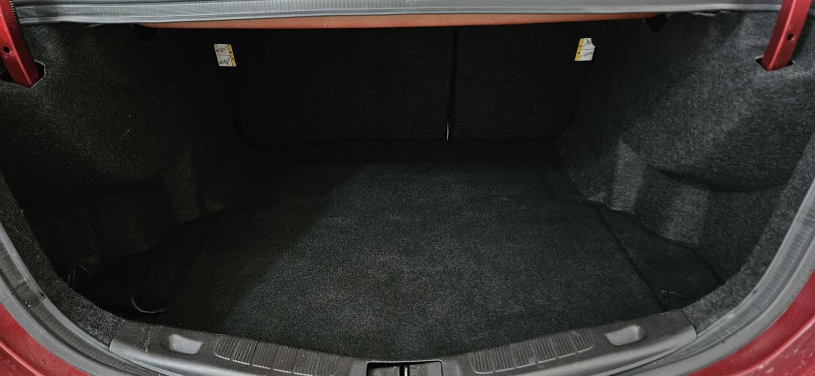 Used 2016 Ford Fusion SE FWD image 18