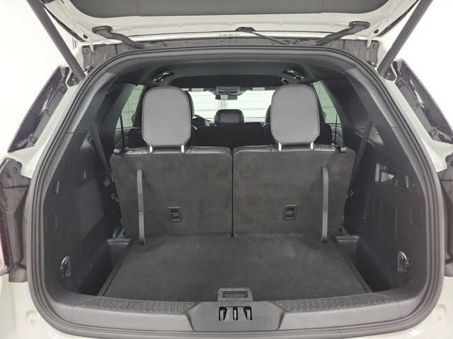 Certified 2025 Ford Explorer ST-Line w/ ST-Line Street Pack AWD/4WD image 8