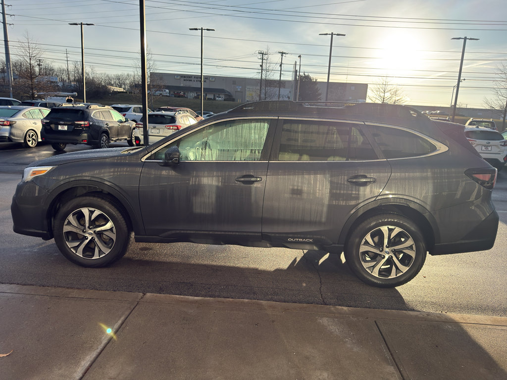 Used 2020 Subaru Outback Limited image 6