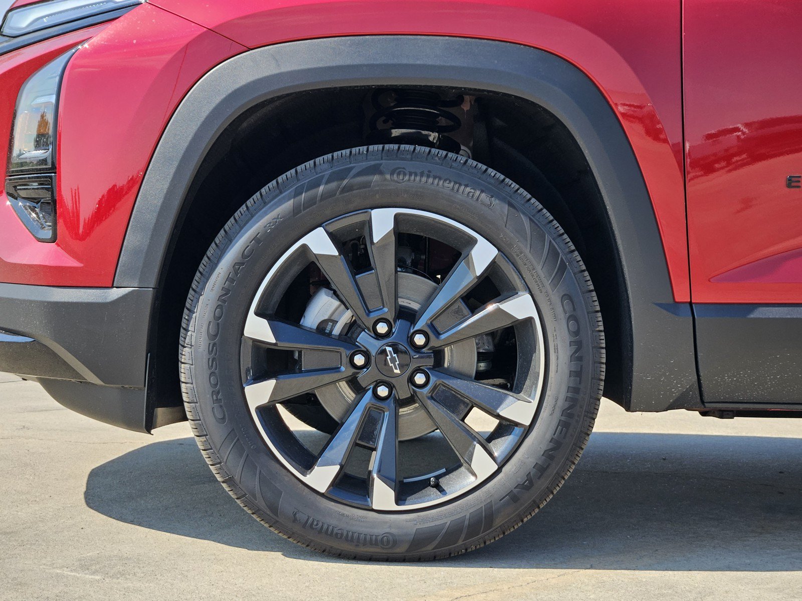 New 2027 Chevrolet Equinox RS w/ Safety and Technology Package FWD image 7