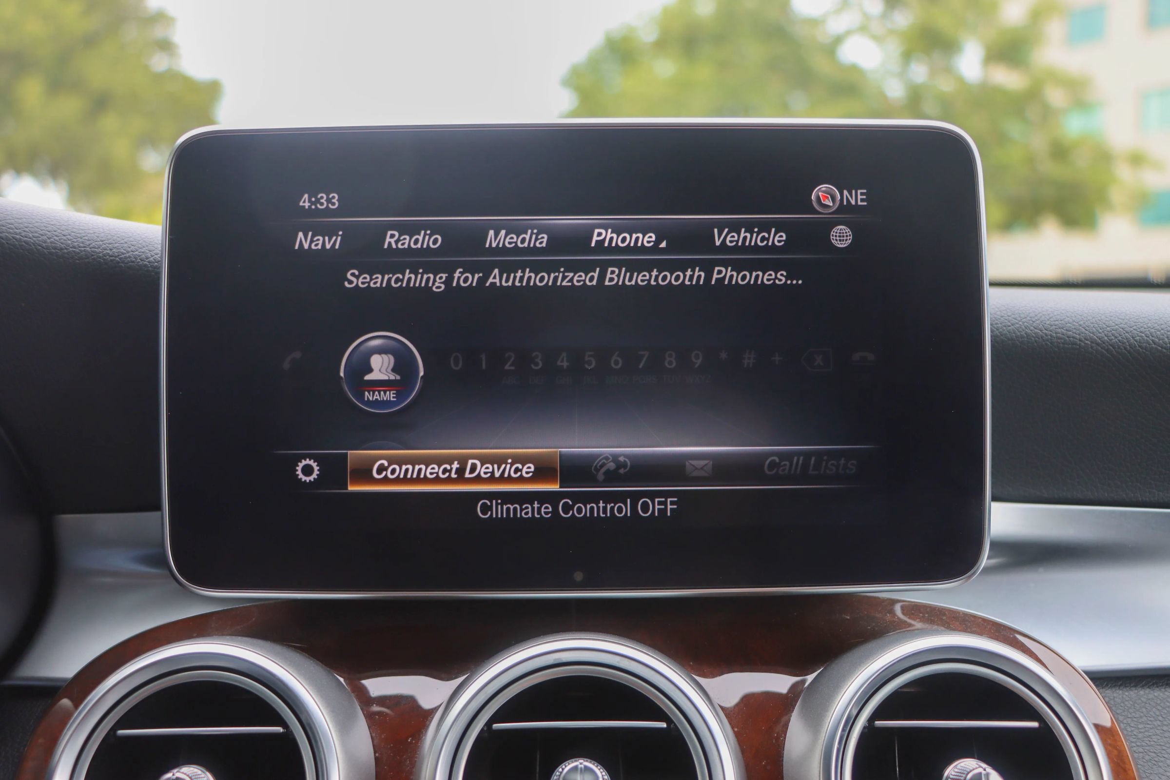 Used 2018 Mercedes-Benz GLC 300 w/ Multimedia Package image 37