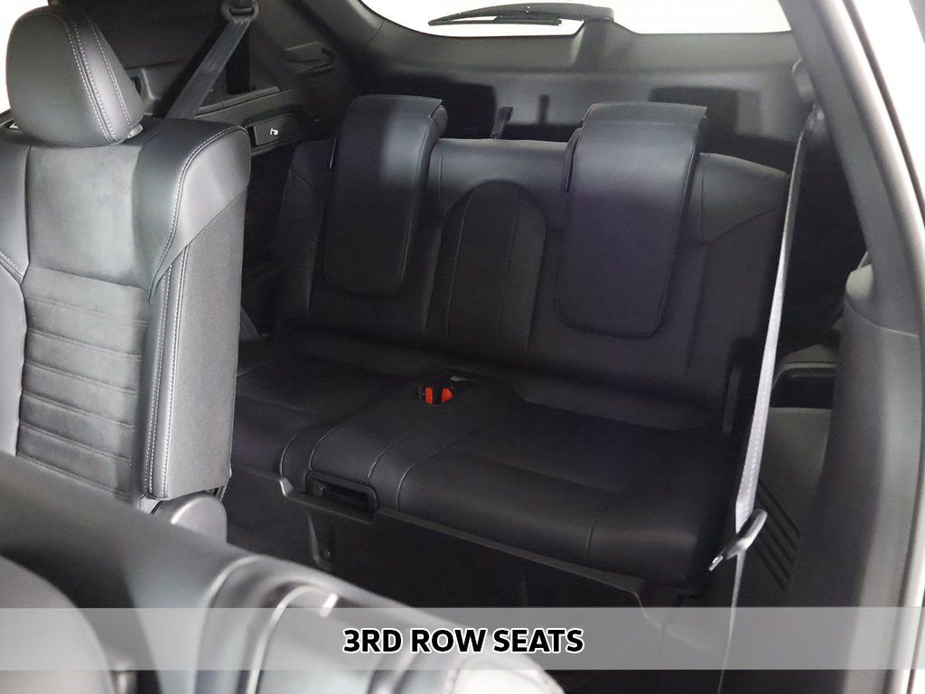 New 2026 Mitsubishi Outlander SE image 9