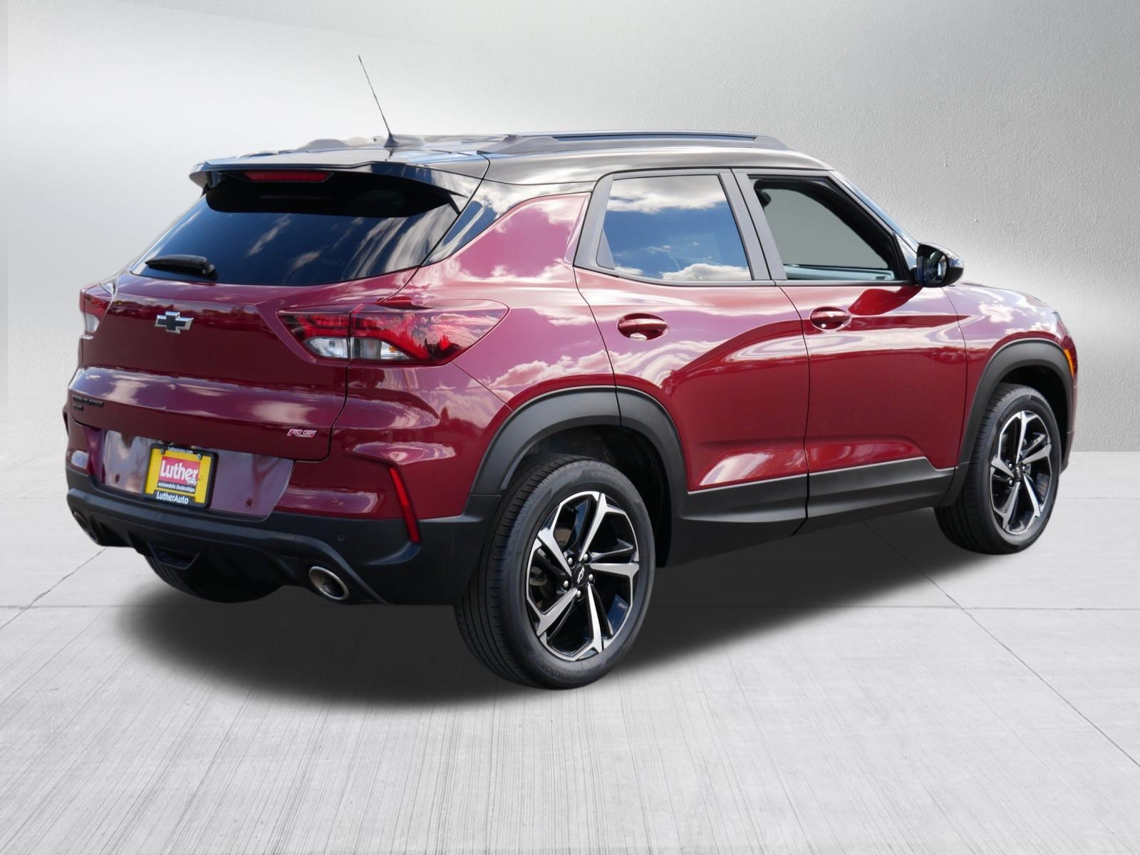 Used 2023 Chevrolet TrailBlazer RS w/ Sun and Liftgate Package AWD/4WD image 7