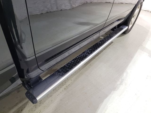 Used 2018 RAM 1500 Classic SLT w/ Luxury Group image 25